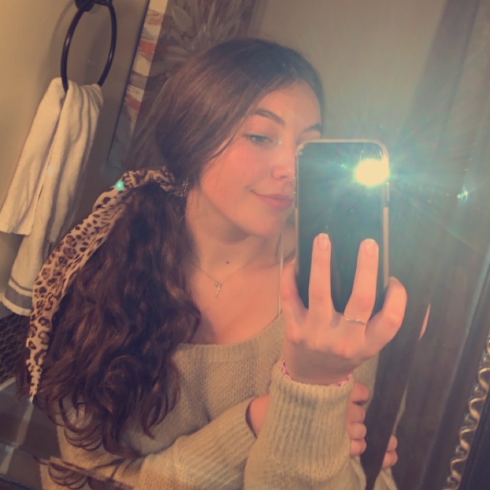 Meet your Posher, Alex